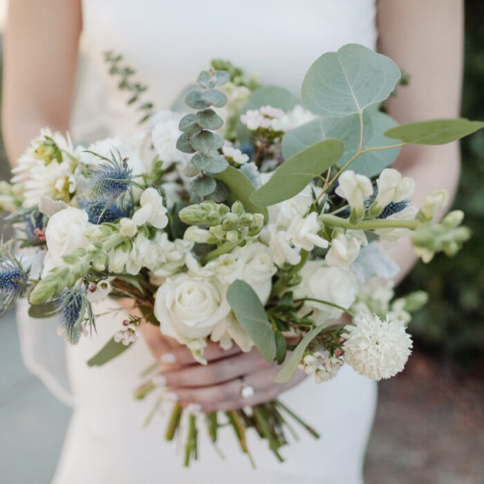 Winter Florida Wedding Trends and Flowers